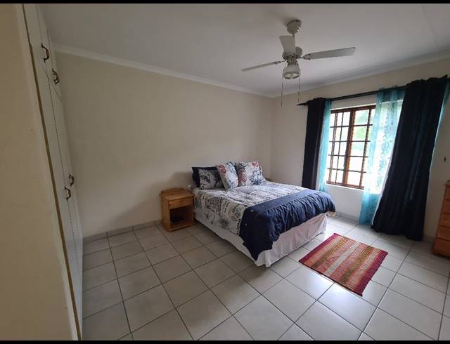 3 BEDROOM SIMPLEX FOR SALE IN SHELLY BEACH